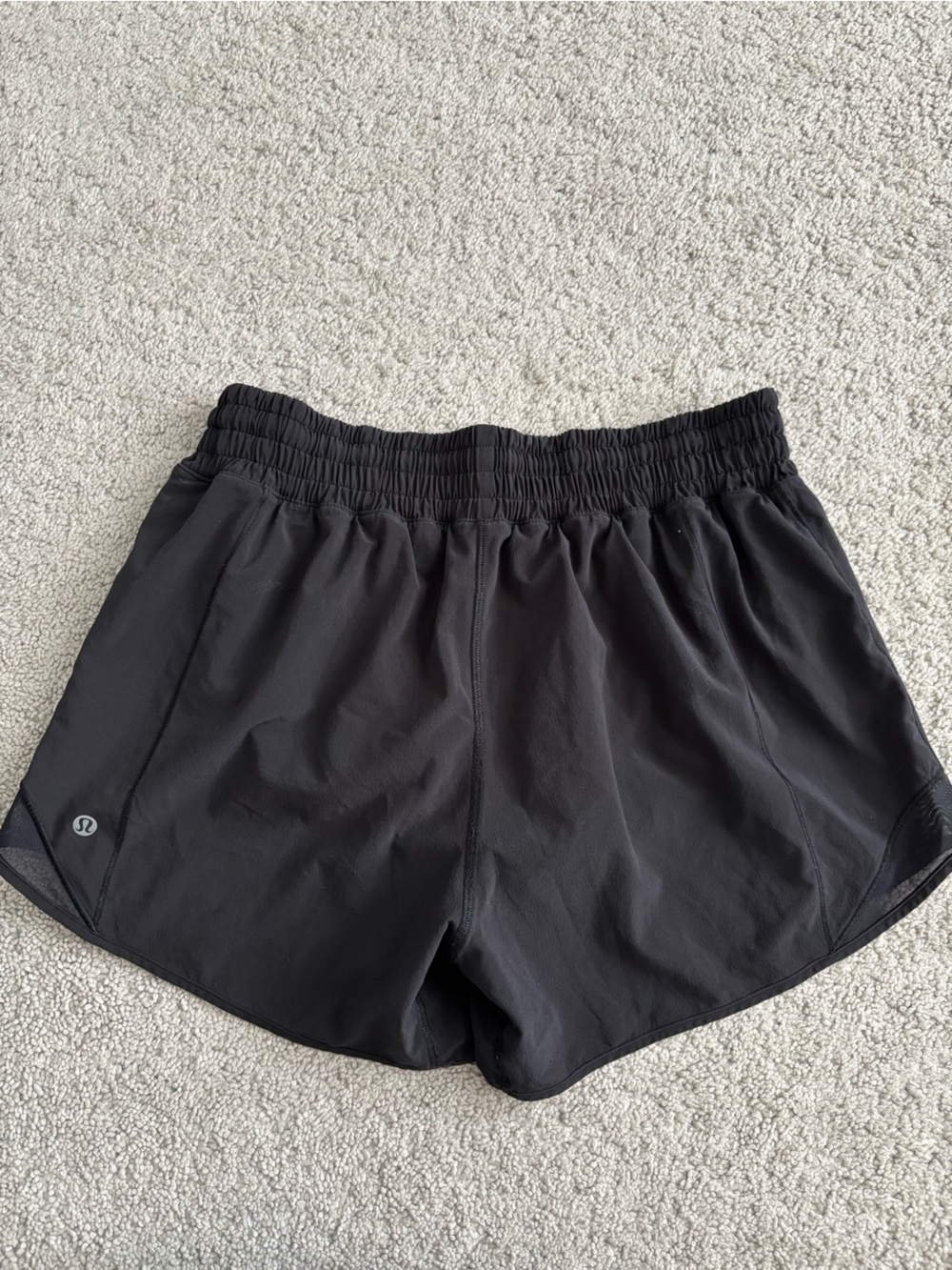 lululemon athletica Hotty Hot Shorts, Black, Women's Size 8 Square Dot